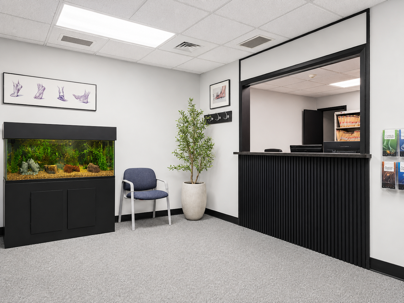Front desk at Horizon Foot and Ankle Specialists in West Chicago
